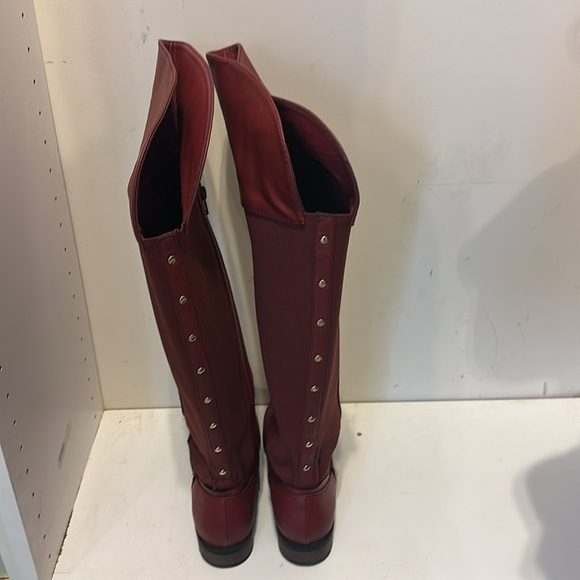 Burgundy knee-high boot - Picture 3 of 4